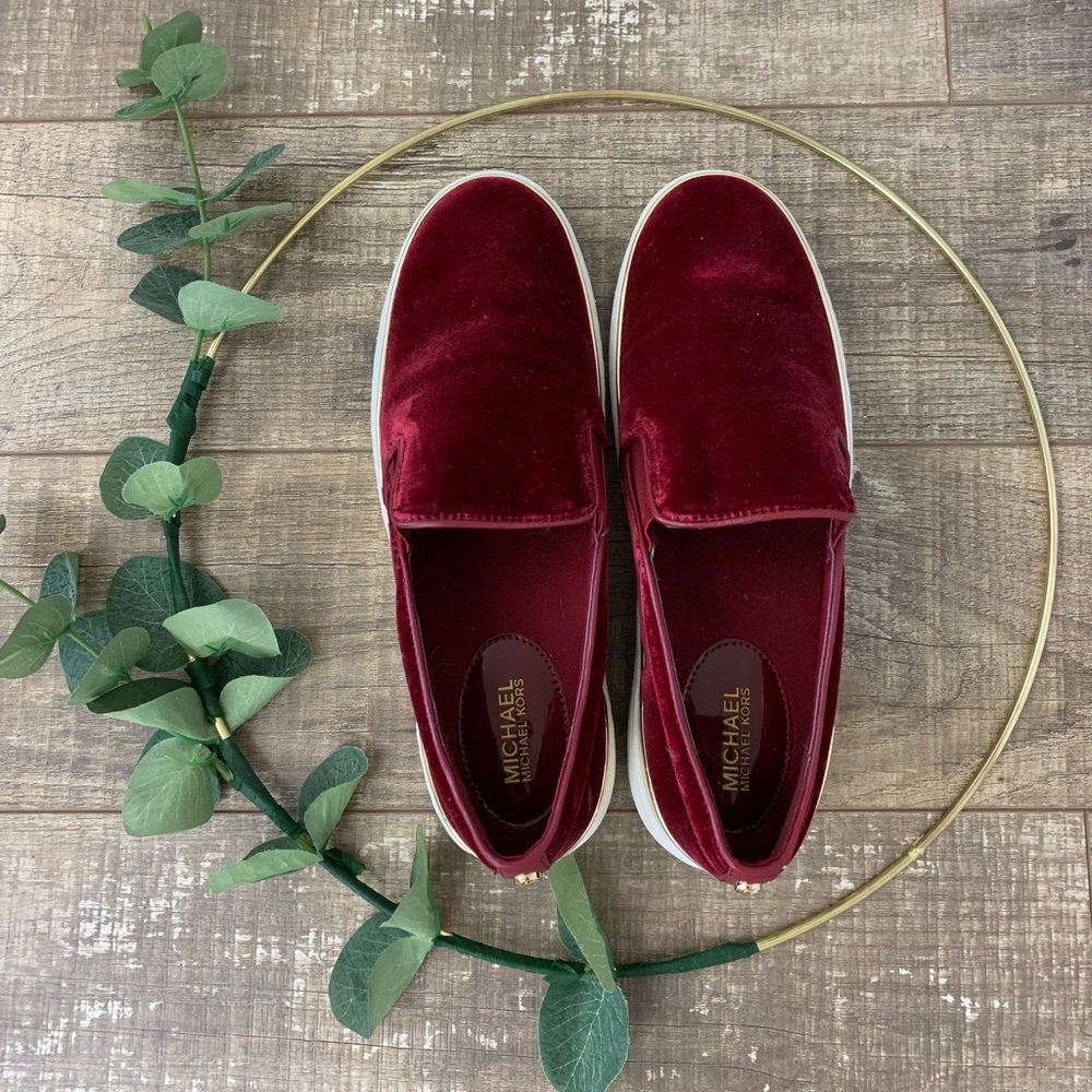 Michael Kors Skylar Slip On Sneaker Size 8